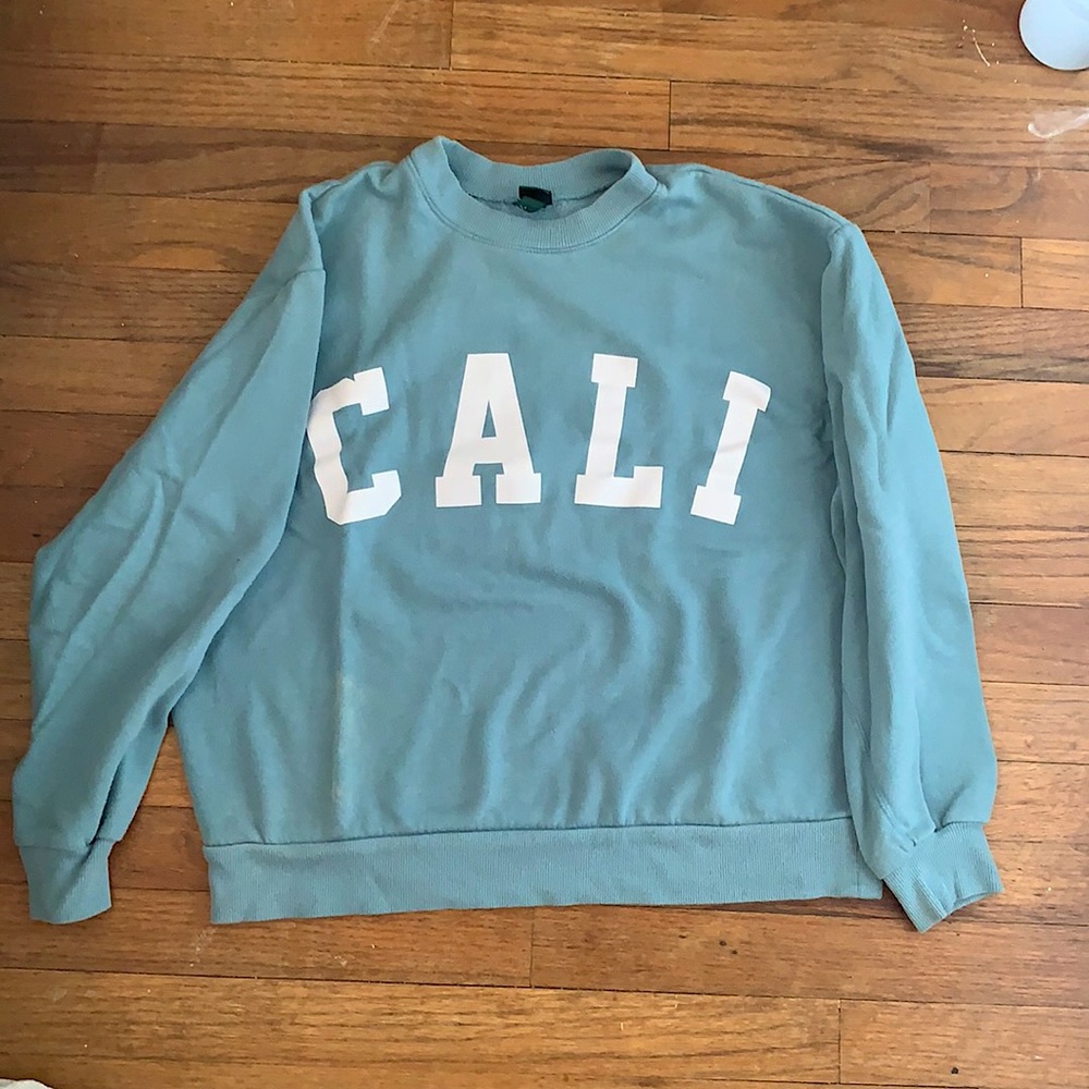 wild fable, size S, blue sweatshirt